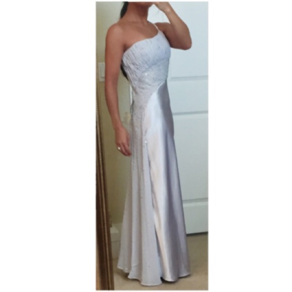 NEW Faviana Couture Gown - Picture 1 of 3